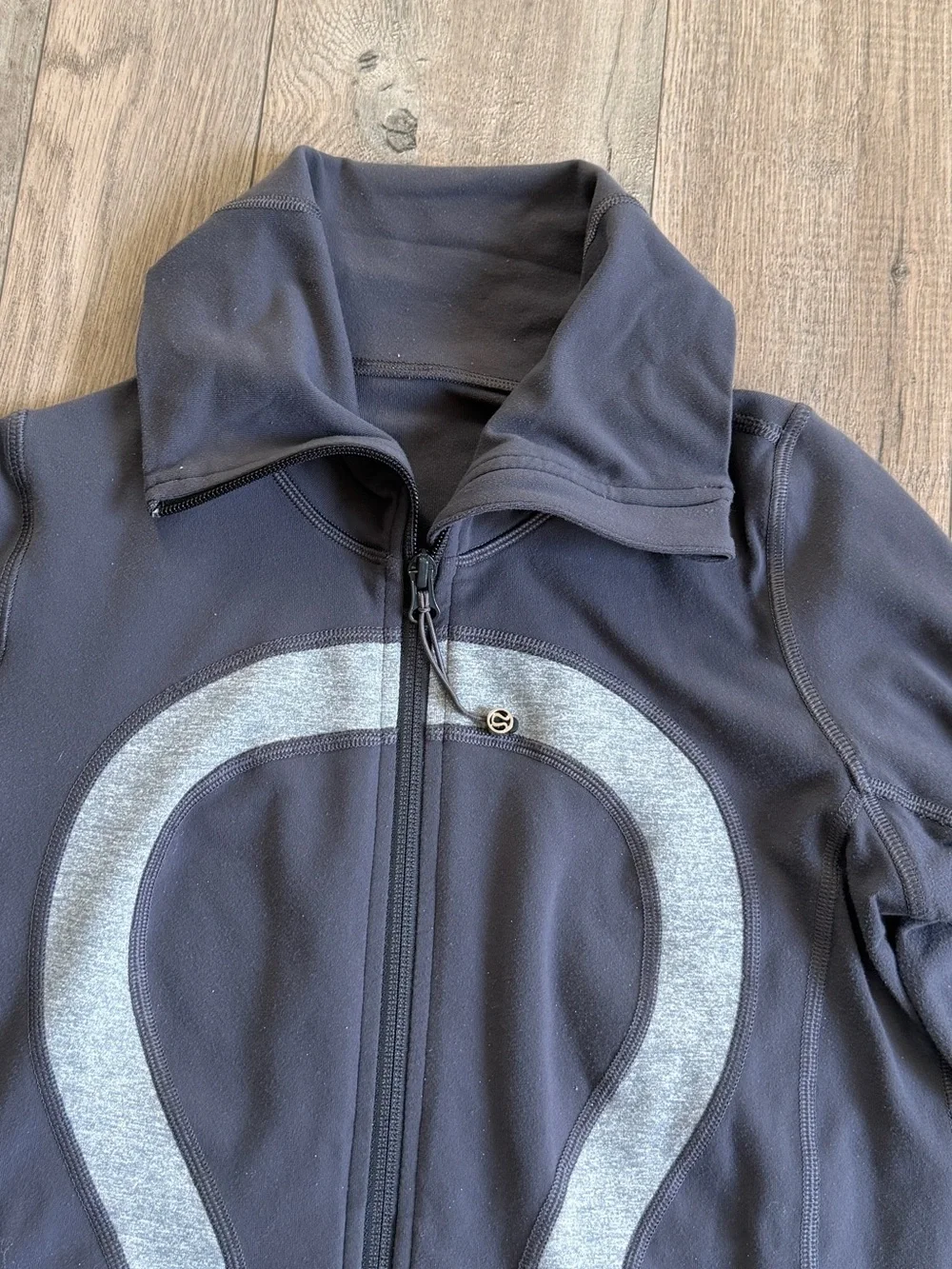 Lululemon Stride Full Zip Jacket Gray Size 4 (Small)